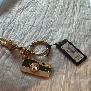 Kate spade ♠️ Gold and Green Camera Keychain